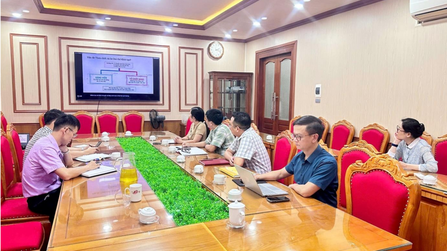 Đảng ủy Văn phòng UBND tỉnh tham dự Hội nghị trực tuyến tập huấn triển  khai thủ tục hành chính của Đảng trên môi trường điện tử, giai đoạn 2
