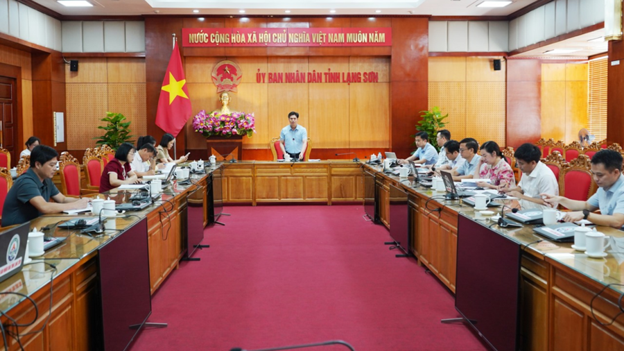 Họp giao ban công tác Văn phòng UBND tỉnh tháng 8/2026: đánh giá kết quả thực hiện nhiệm vụ tháng 7 và triển khai nhiệm vụ tháng 8/2026